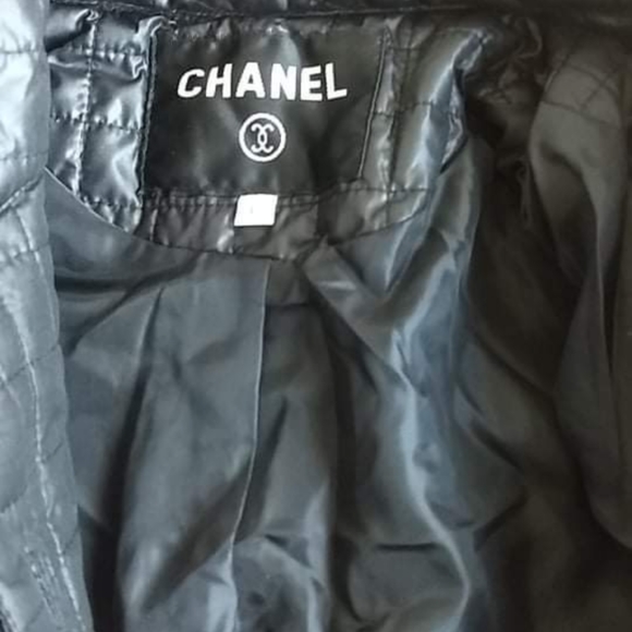 Chanel Women's fall Jacket - Picture 3 of 4